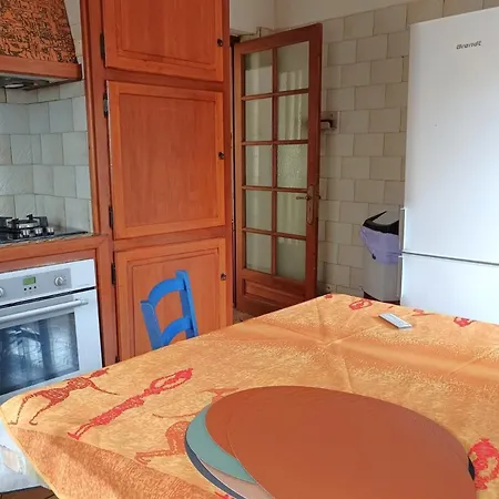 T5 House With Garden By The Sea * קאנט אן רוסיון
