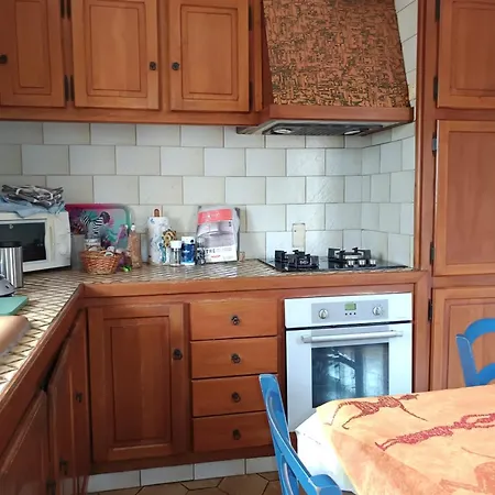 T5 House With Garden By The Sea קאנט אן רוסיון