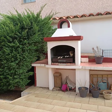 T5 House With Garden By The Sea בית נופש קאנט אן רוסיון